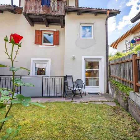 Apartments Smidl Urtijëi Dış mekan fotoğraf