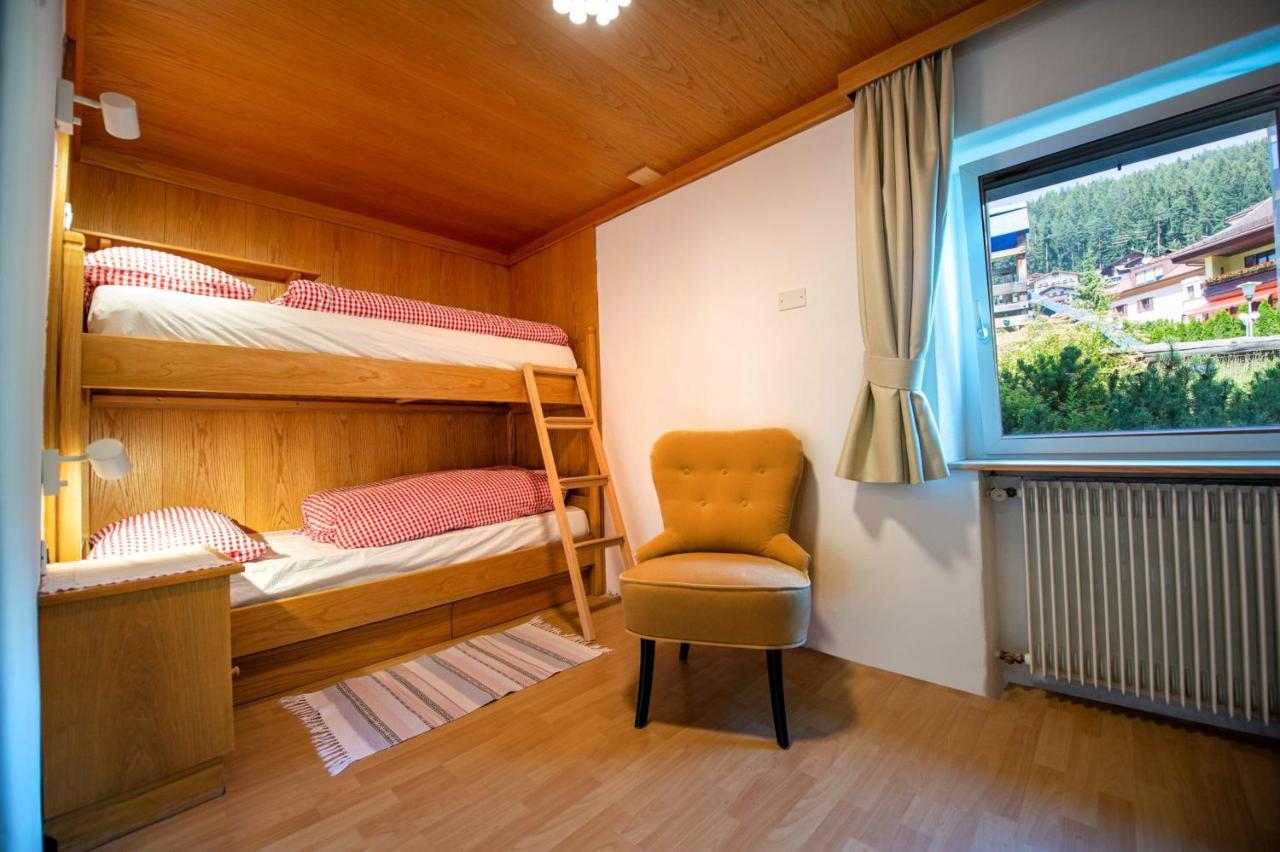 Apartments Smidl Urtijëi Dış mekan fotoğraf