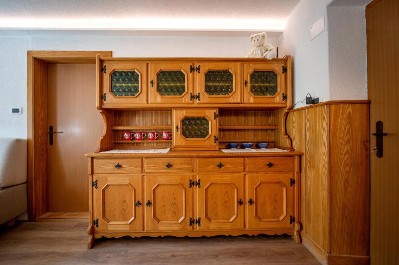 Apartments Smidl Urtijëi Dış mekan fotoğraf