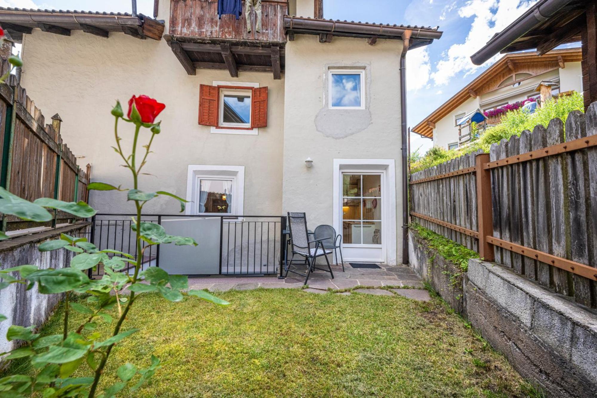 Apartments Smidl Urtijëi Dış mekan fotoğraf